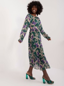 Plisowana sukienka z paskiem