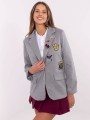 Szara marynarka damska z ozdobnymi naszywkami 1.jpg