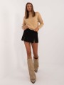 Jasnocamelowy sweter damski we wzory z polgolfem 4.jpg