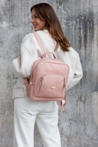 Pojemny plecak damski ze skóry ekologicznej w kolorze purowego różu