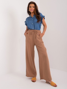 Damskie spodnie materiałowe z kieszeniami