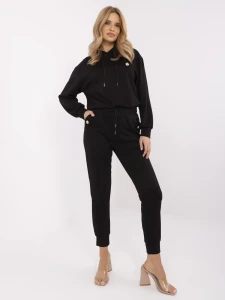 Czarny dwuczęściowy komplet z bluzą z kapturem