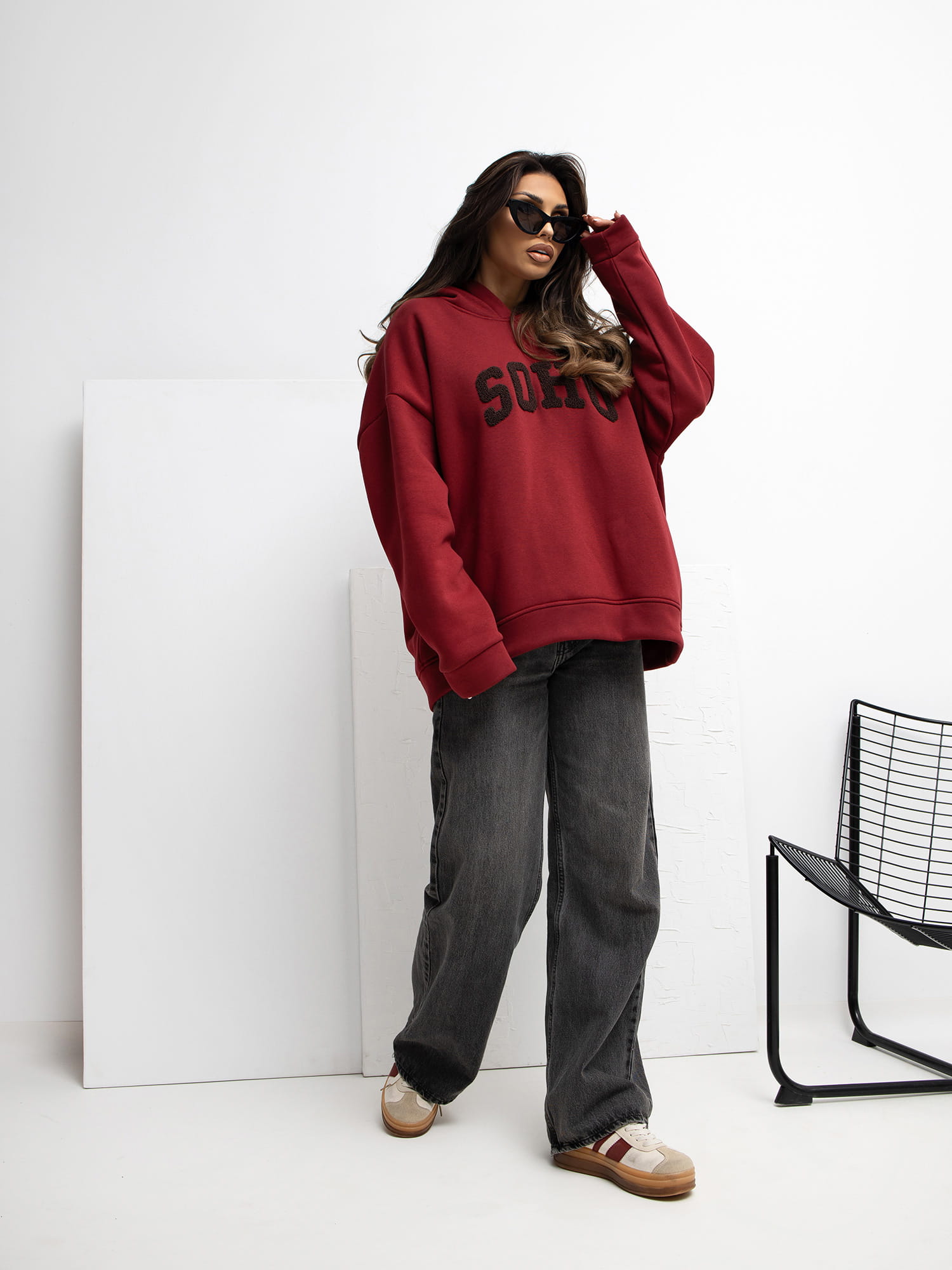 Jaka bluza damska oversize będzie najlepsza na co dzień?