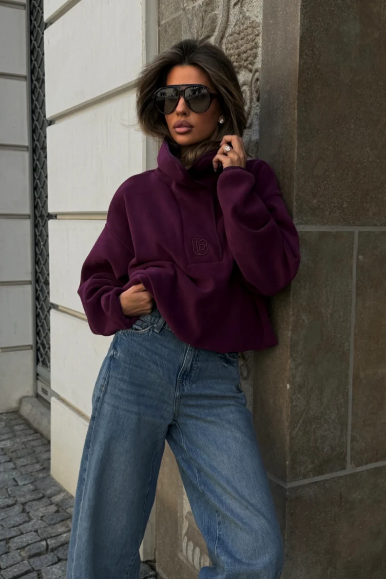 Bluzy damskie bez kaptura na jesień - jak budować warstwowe stylizacje?